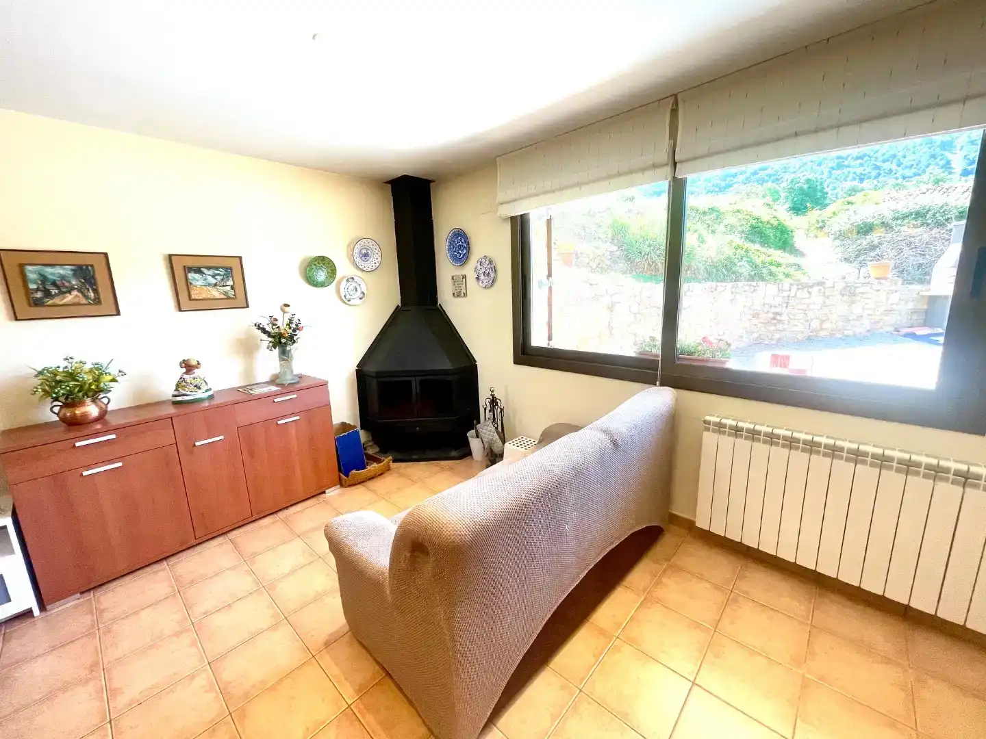 Sala de estar de Piso en venta en Isona i Conca Dellà con Jardín privado, Amueblado y Balcón