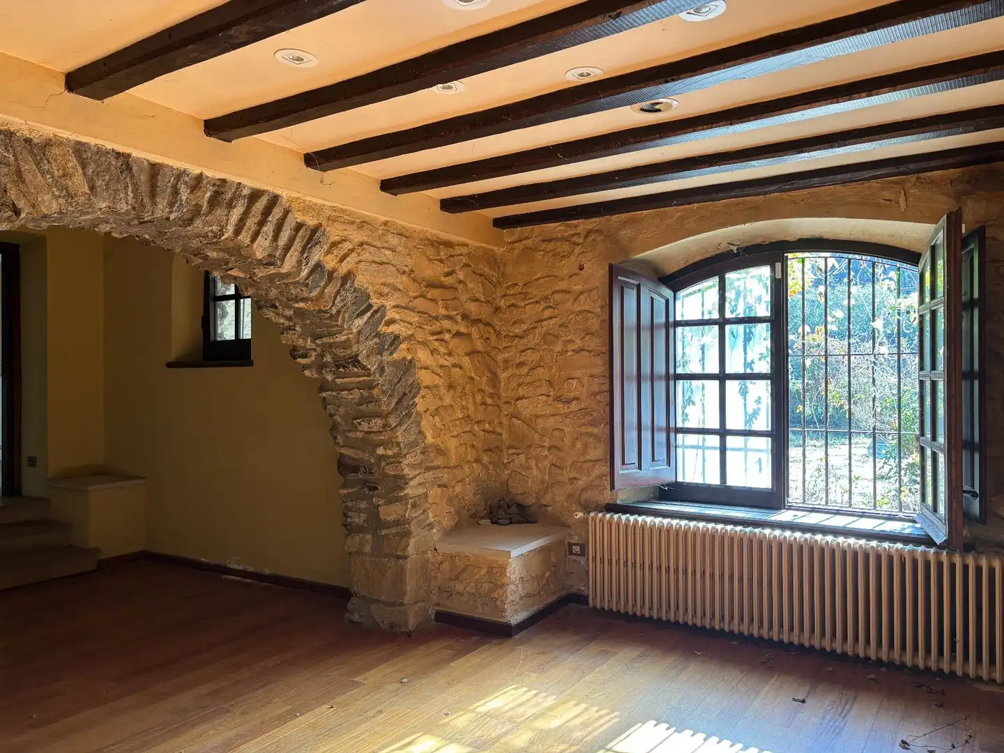 Finca rústica en venta en La Pera con Jardín privado, Trastero y Piscina