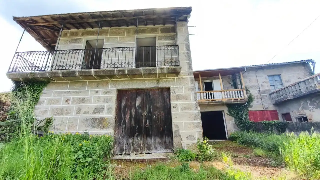 Vista exterior de Finca rústica en venda en Baños de Molgas amb Jardí privat i Balcó
