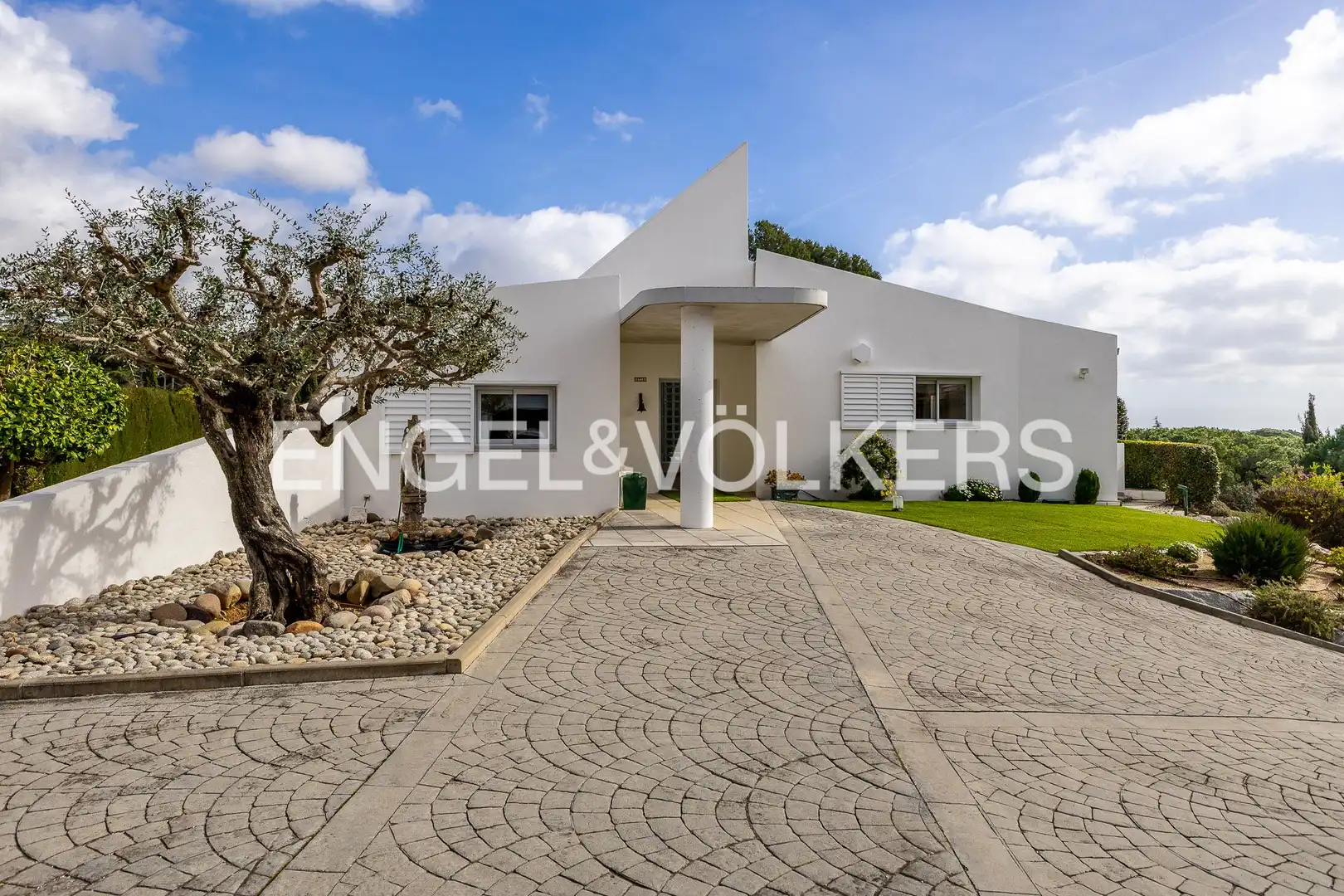 Vista exterior de Casa o chalet en venta en Sant Andreu de Llavaneres con Calefacción, Jardín privado y Parquet