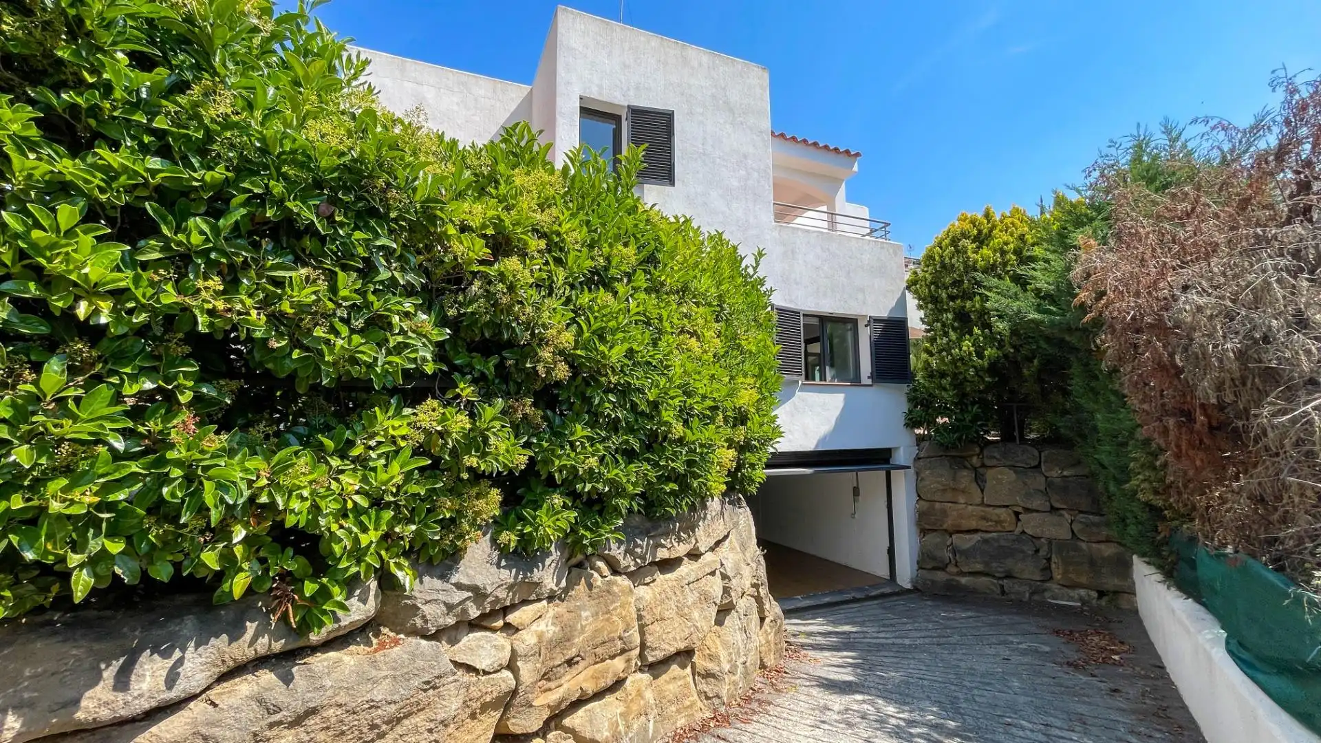 Exterior view of Houses for sale in Sant Pol de Mar  with Air Conditioner, Heating and Private garden