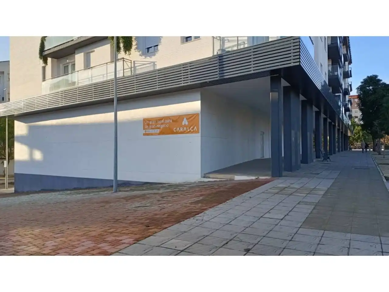 Local comercial en venta en Avenida Andalucía 56, imagen 3