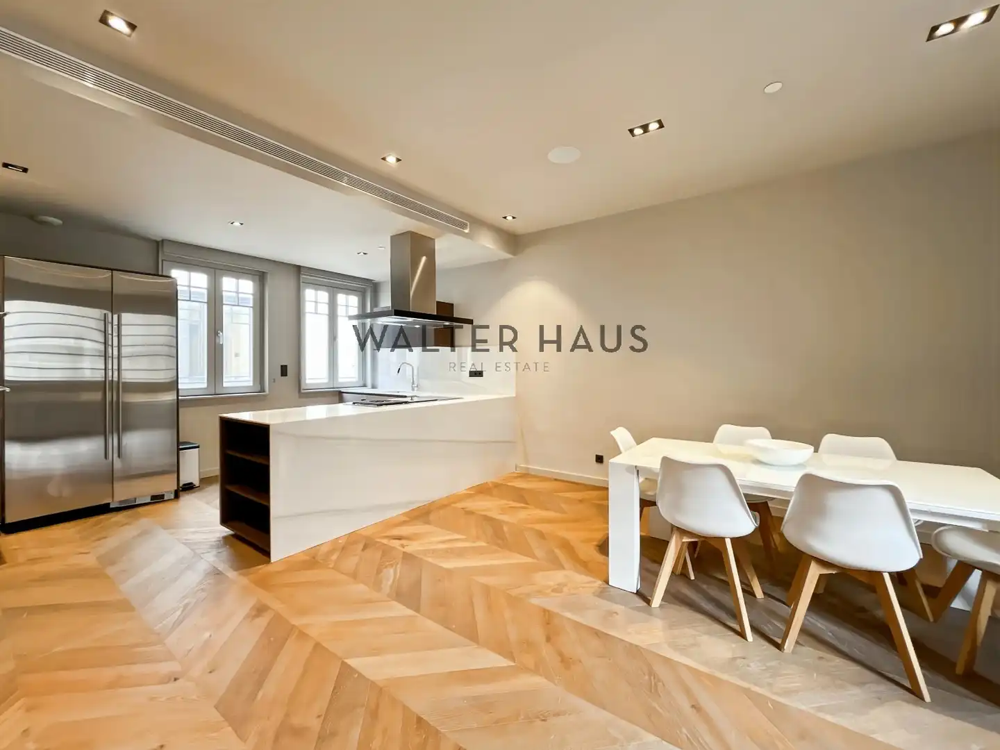 Cocina de Piso de alquiler en  Barcelona Capital con Aire acondicionado, Calefacción y Horno