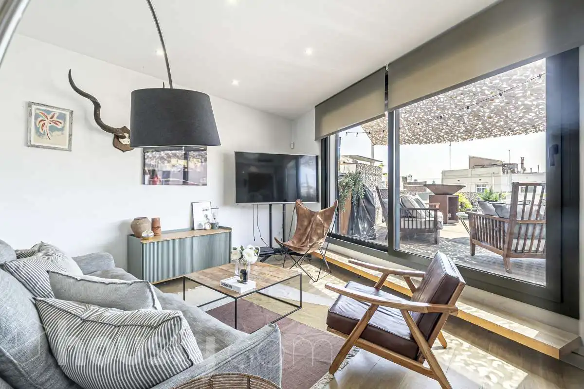 Ático en venta en Carrer de Jaume Fabra, El Poble Sec - Parc de Montjuïc