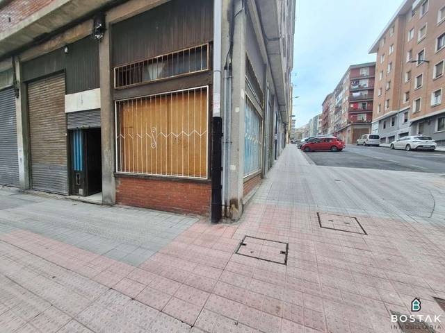 Local comercial en Venta en Santa Zezilia Kalea en Santutxu - Basarrate