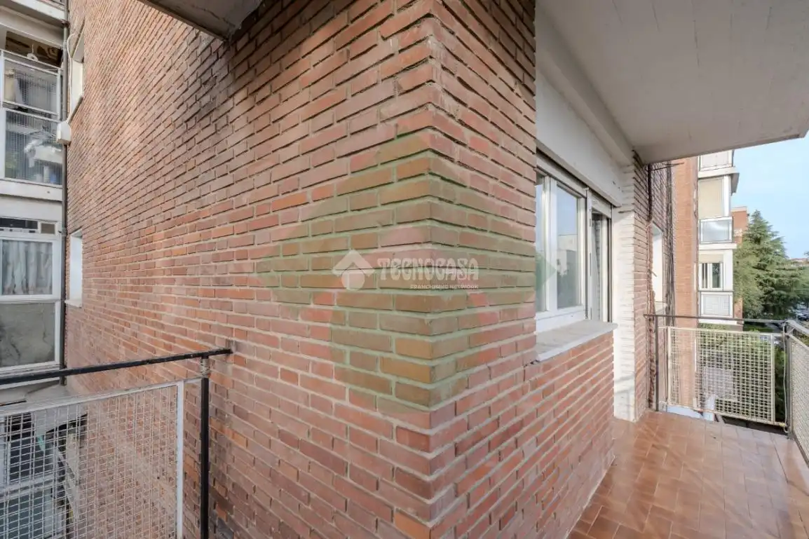 Terraza de Piso en venta en Madrid con Calefacción y Parquet