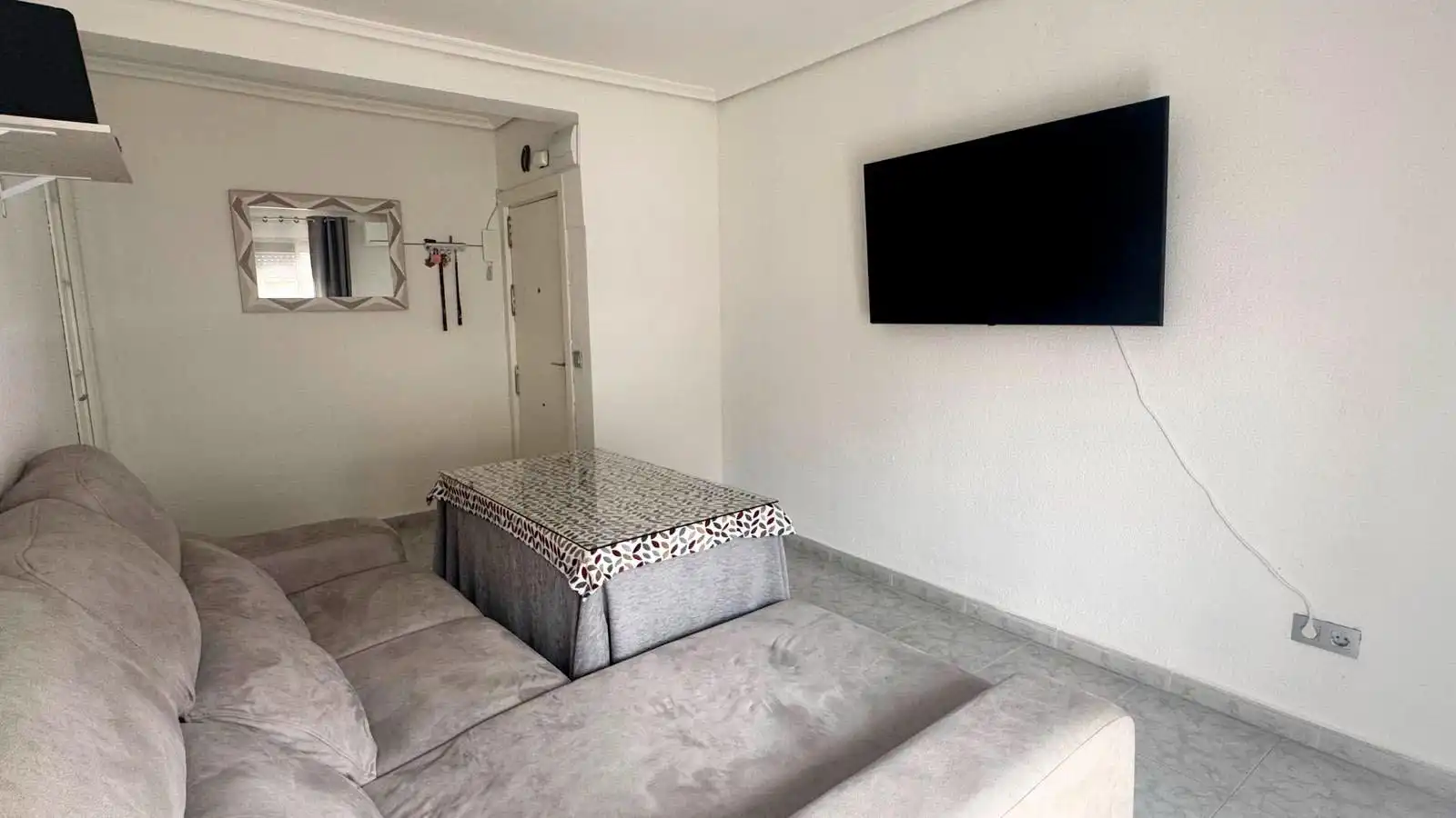 Living room of Flat for sale in Córdoba  with Air Conditioner, Heating and Terrace