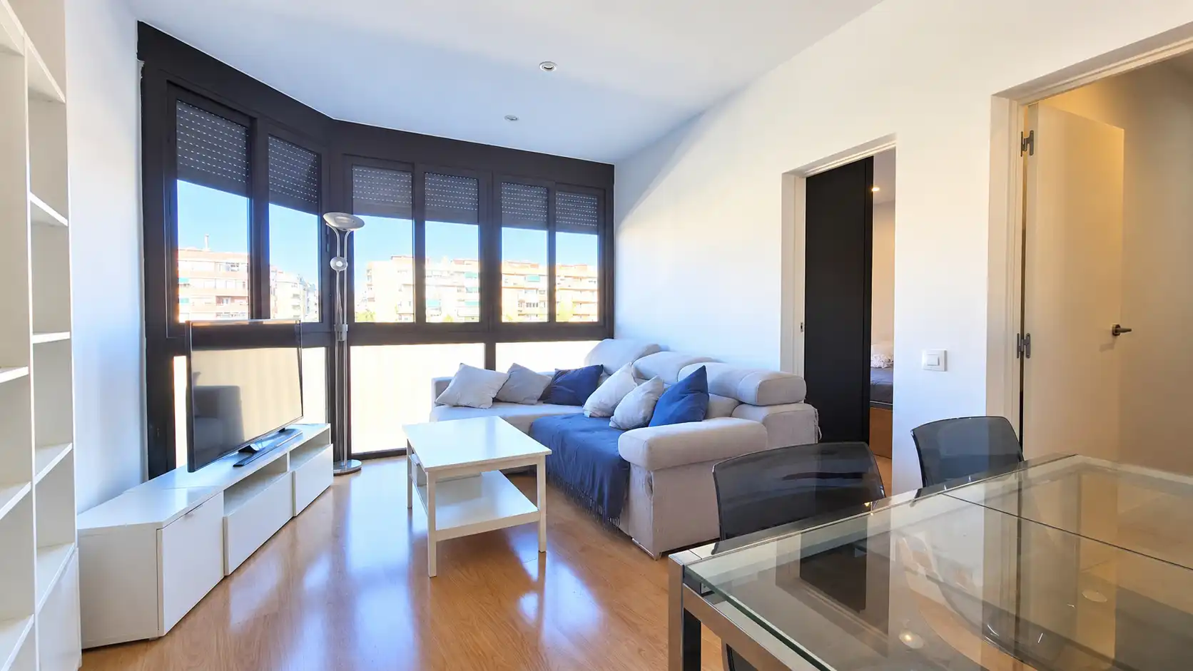 Sala d'estar de Pis en venda en Barcelona amb Aire condicionat, Calefacció i Parquet