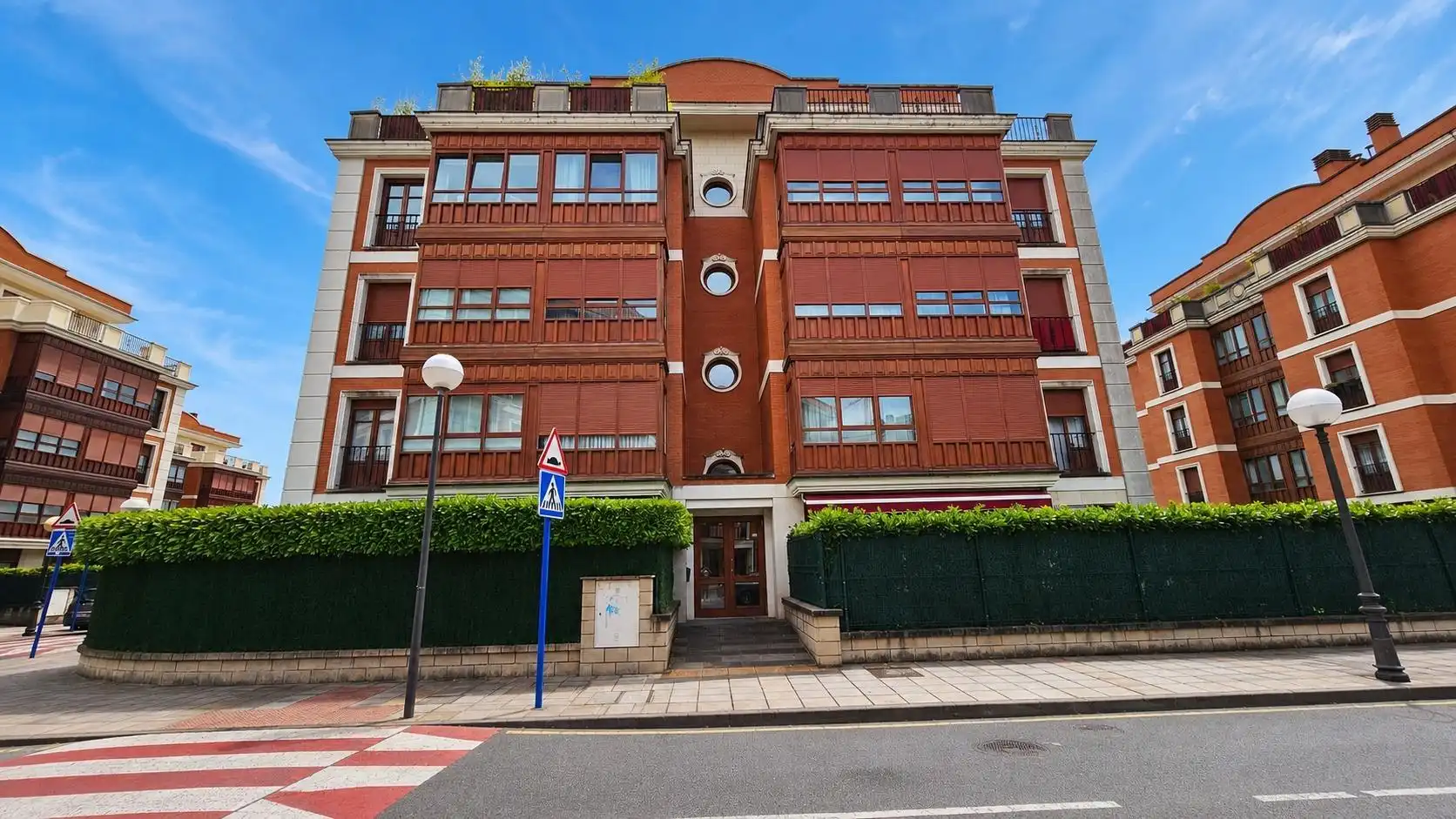 Exterior view of Flat for sale in Mungia  with Air Conditioner, Heating and Community pool