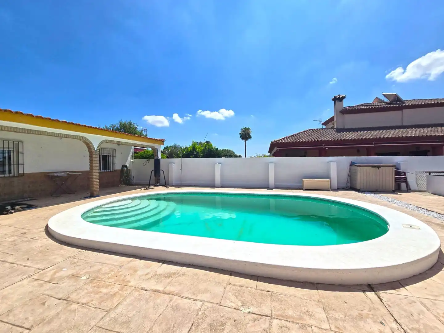 Piscina de Casa o chalet en venta en Mairena del Aljarafe con Jardín privado y Piscina