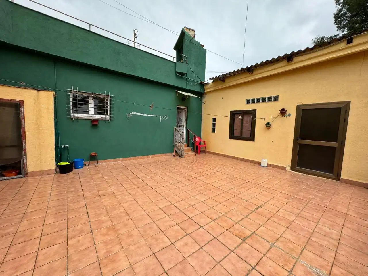 Vista exterior de Finca rústica en venta en Sant Fost de Campsentelles con Calefacción, Jardín privado y Parquet