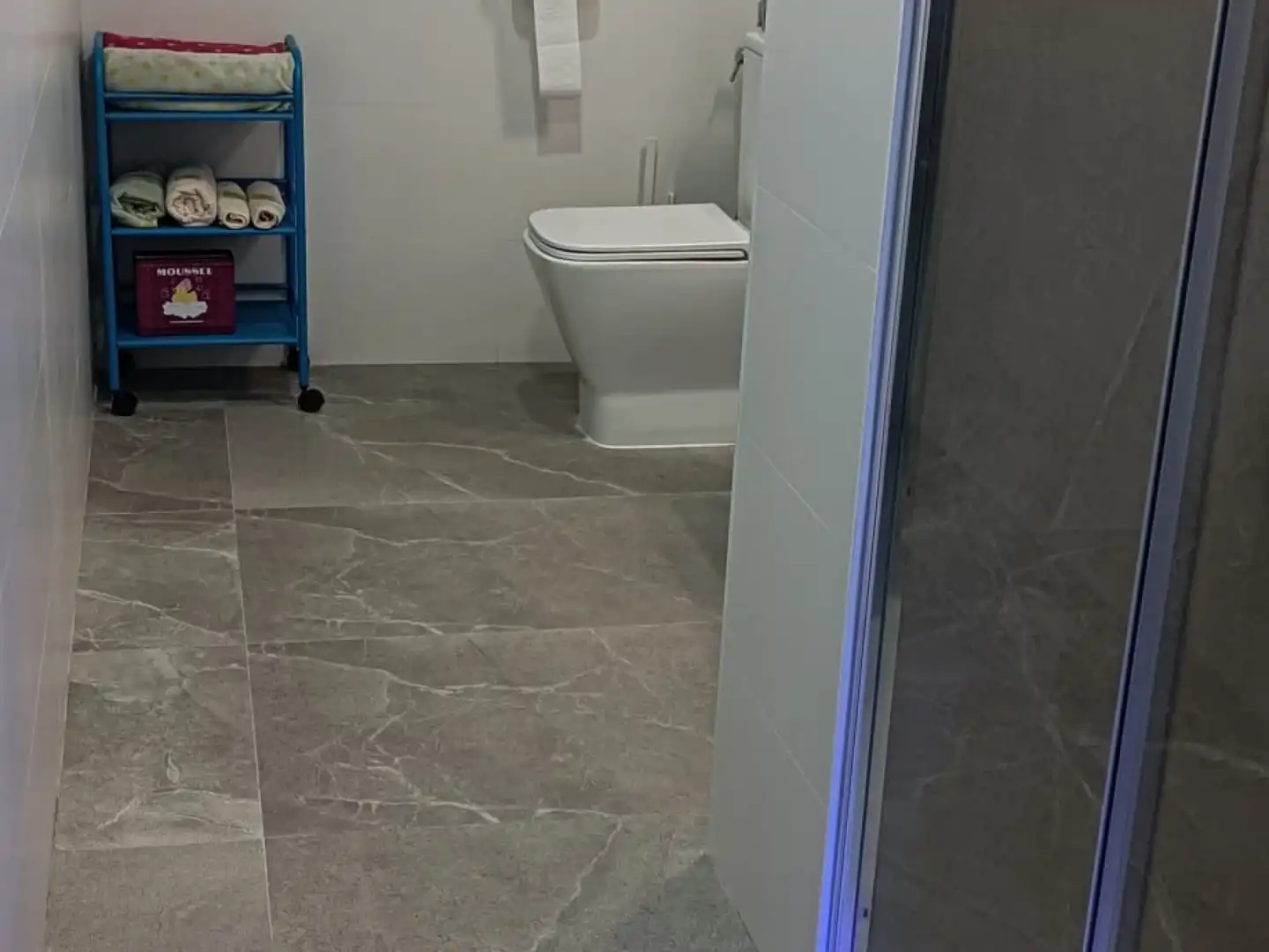 Badezimmer von Wohnung zur Miete in Alicante / Alacant mit Klimaanlage, Heizung und Terrasse