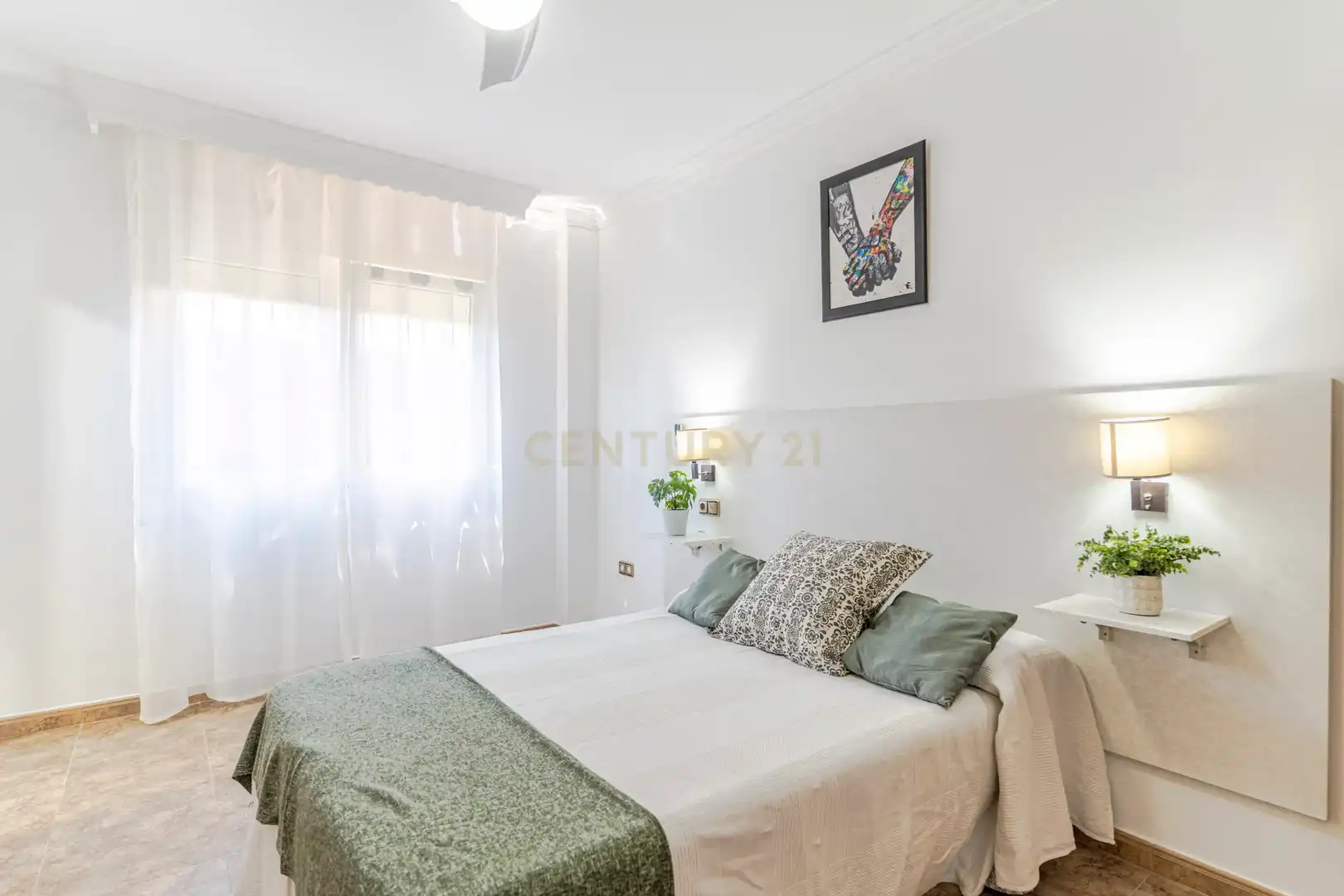 Habitación de Casa o chalet en venta en Las Gabias con Jardín privado, Trastero y Piscina