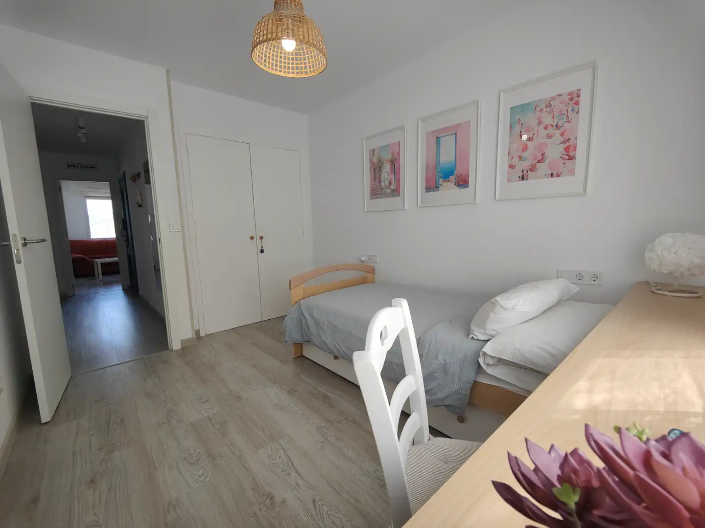 Bedroom of Flat for sale in Rianxo  with Parquet flooring, Furnished and Oven