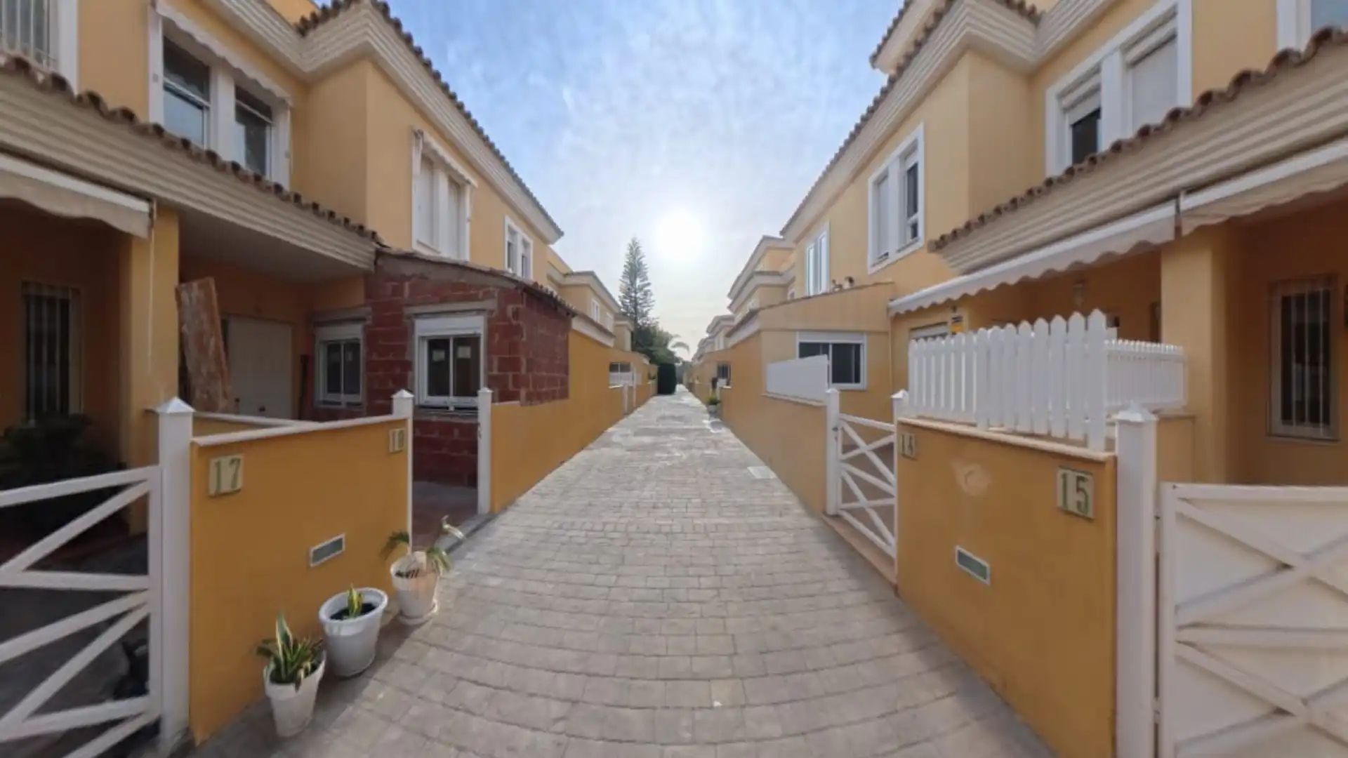 Villa avec piscine à vendre à Avenida Pintor Fernando Soria, imagen 4