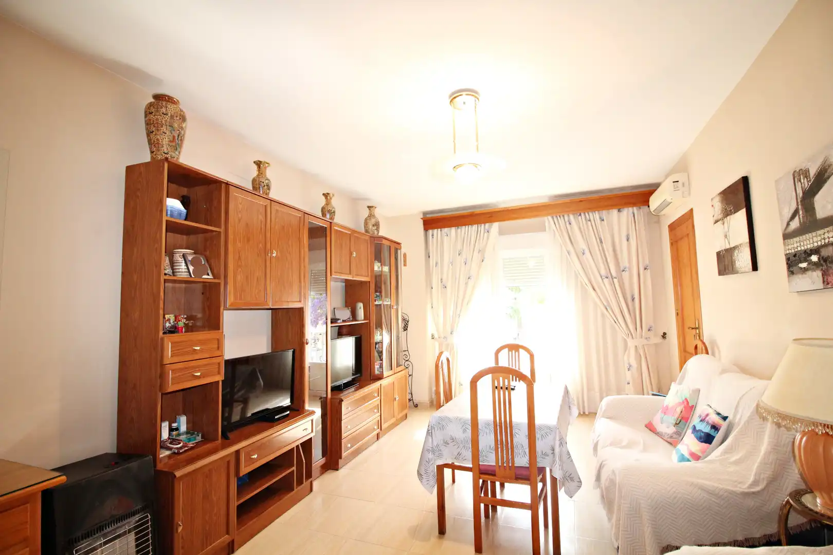 Sala de estar de Piso en venta en Almonte con Aire acondicionado, Terraza y Trastero