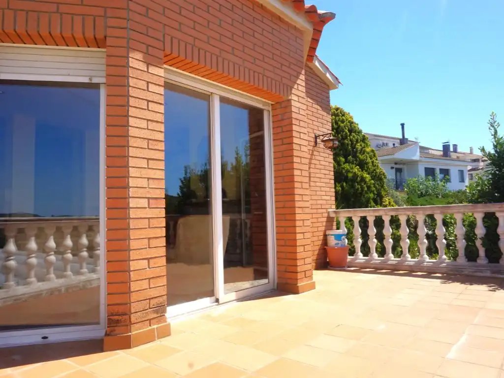 Terrace of Houses for sale in Pineda de Mar