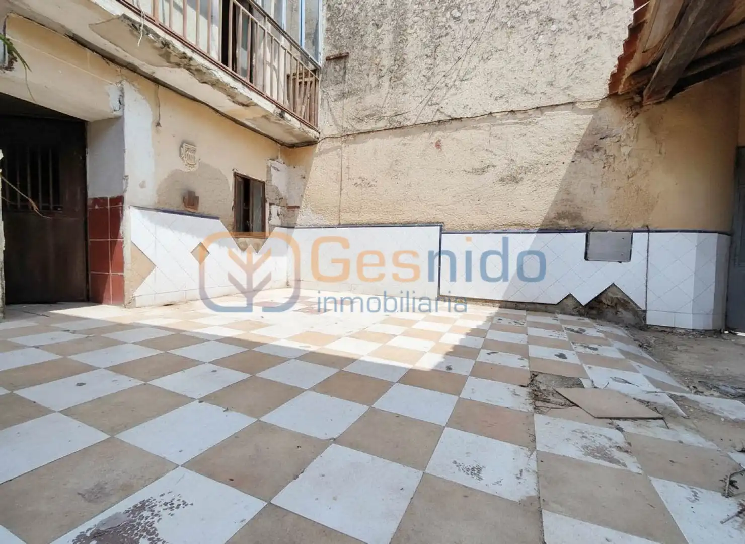 Terrace of Detached homes for sale in Roda de Eresma