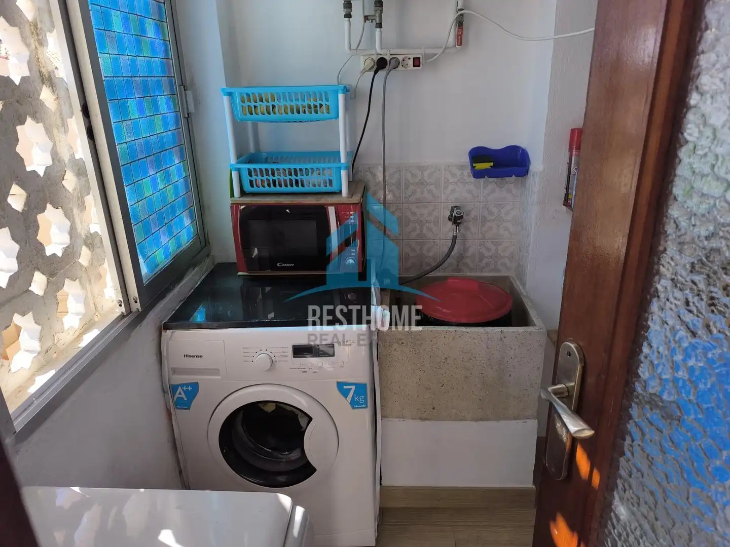 Cocina de Piso en venta en Tavernes de la Valldigna con Amueblado y Balcón