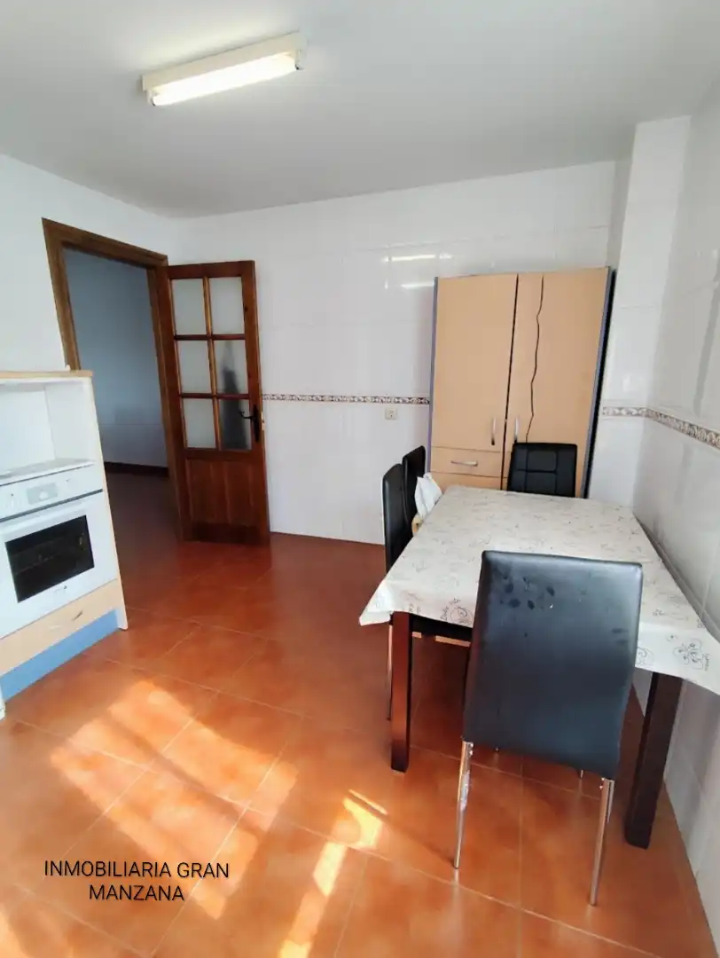 Comedor de Casa adosada en venta en Las Quintanillas con Calefacción, Jardín privado y Parquet