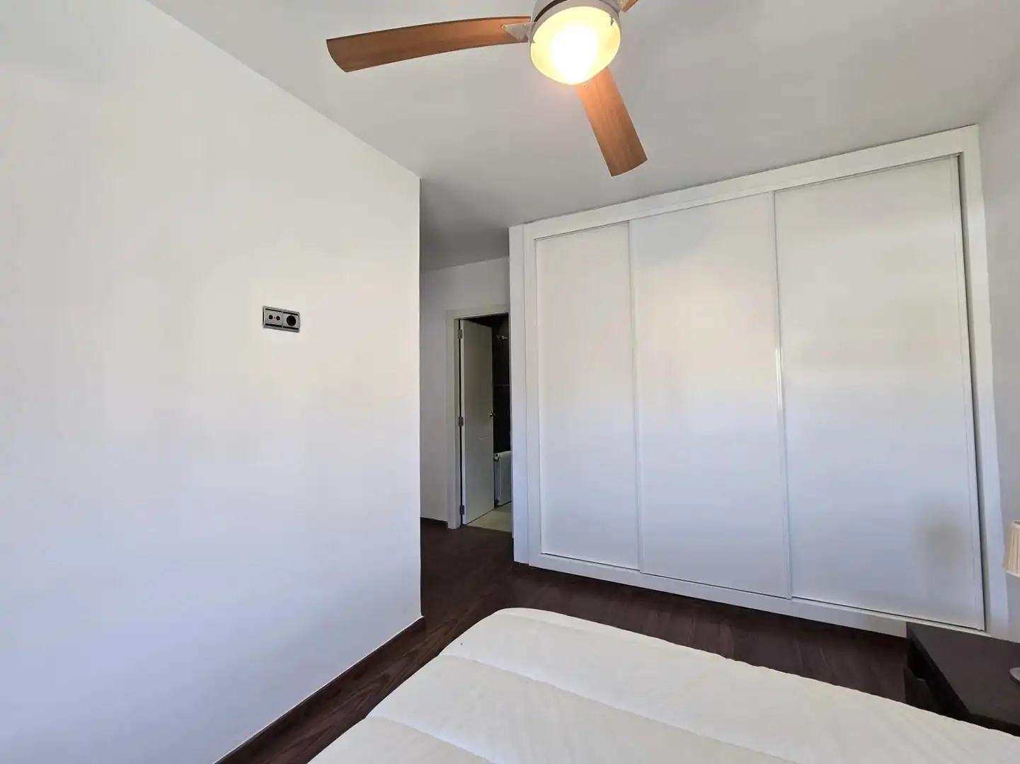 Bedroom of Flat for sale in Valencia  with Air Conditioner, Heating and Parquet flooring