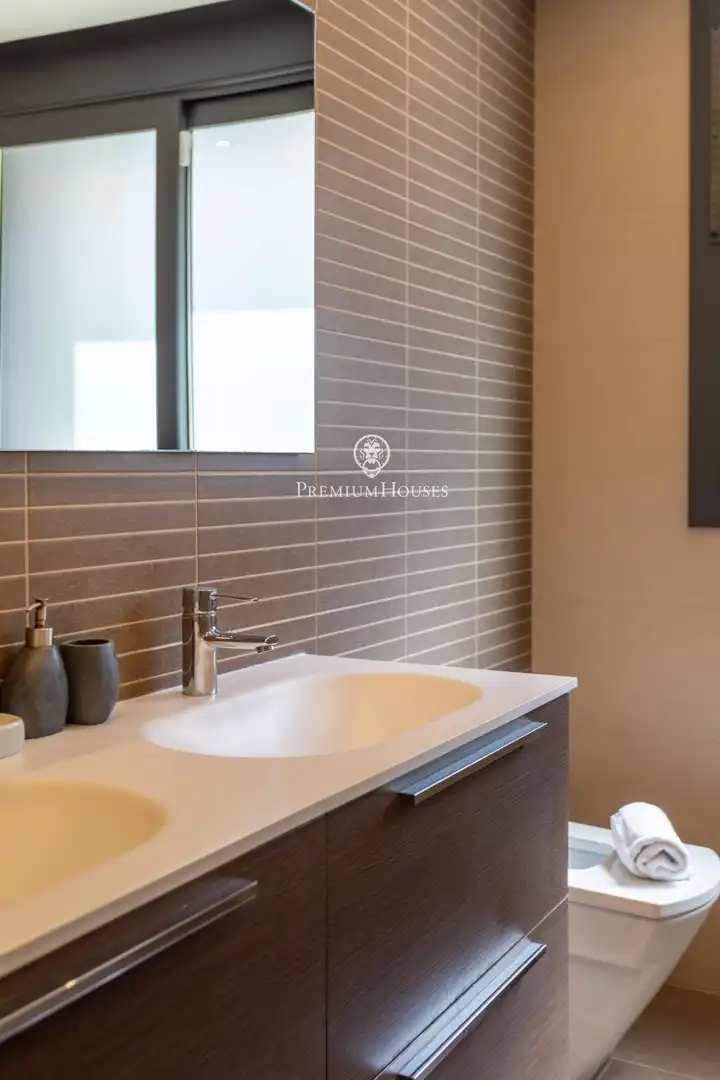 Baño de Casa o chalet en venta en Premià de Dalt con Aire acondicionado, Calefacción y Jardín privado