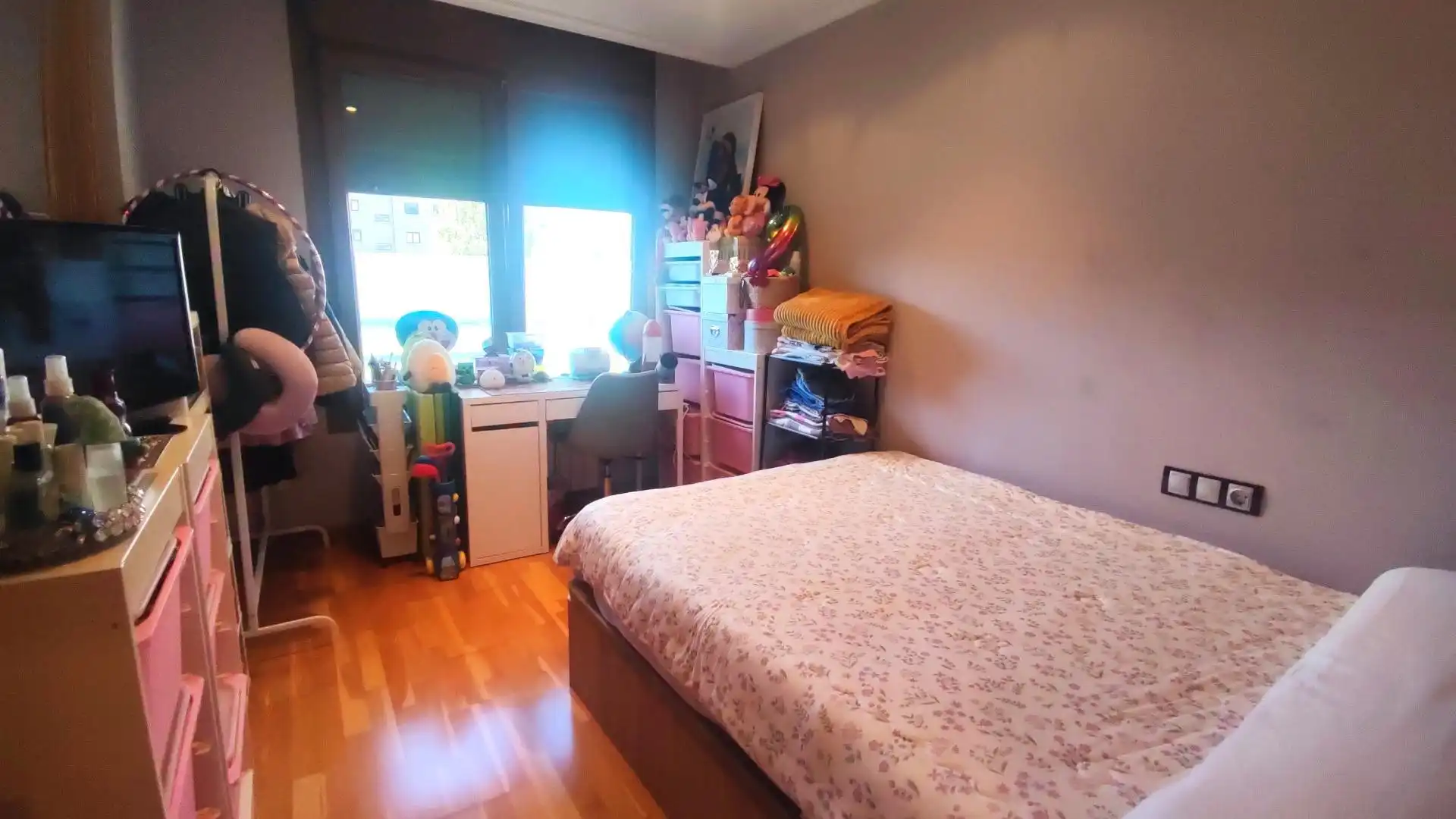 Habitación de Piso en venta en Gijón  con Calefacción y Trastero