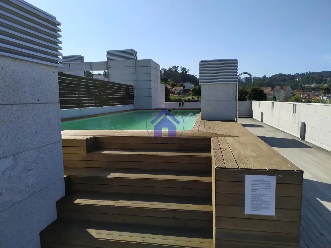 Schwimmbecken von Wohnungen zur Miete in Vigo  mit Heizung, Parkett und Abstellraum