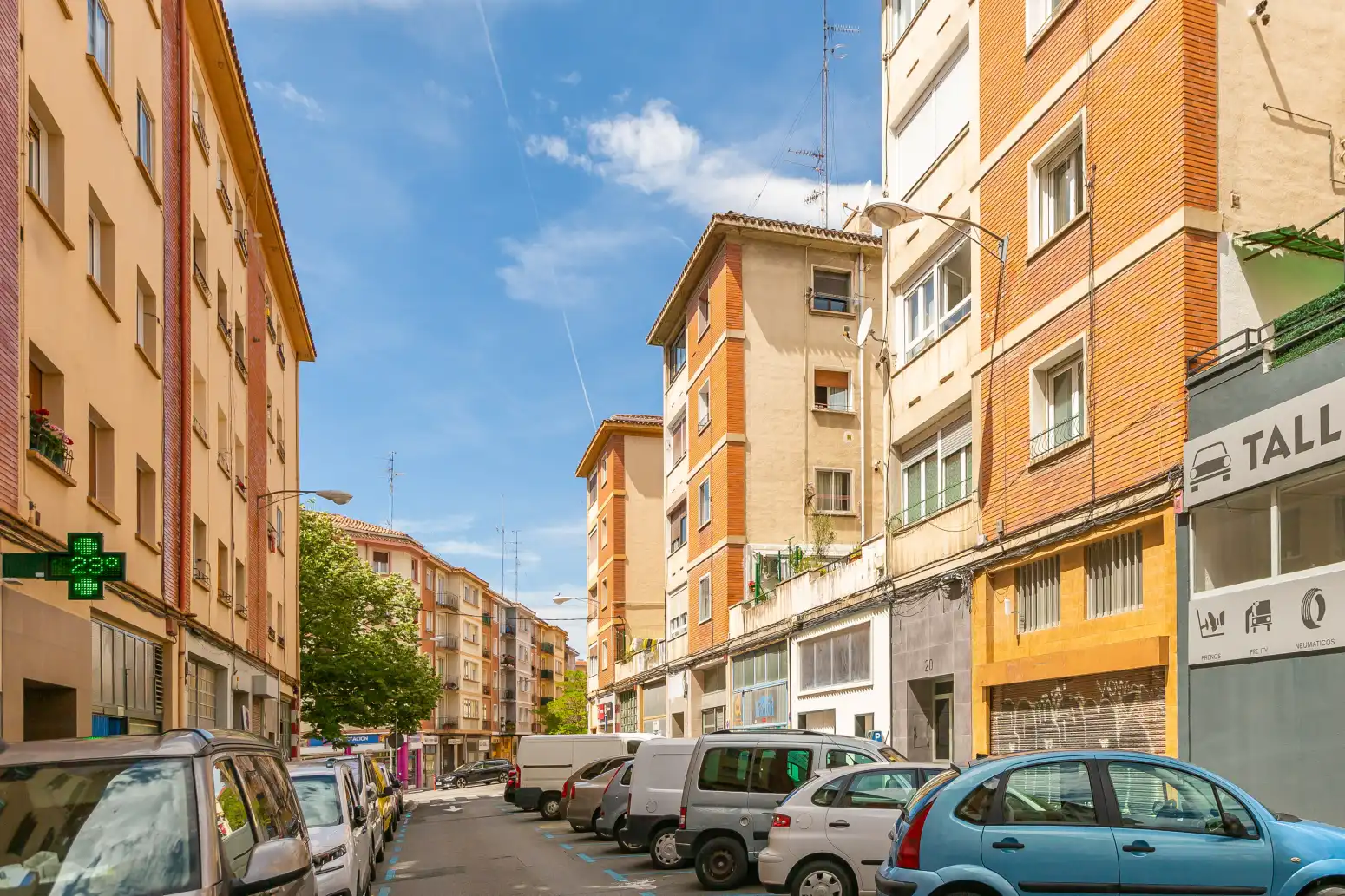 Piso en venta en PAMPLONA - JOSE MARIA GUELBENZU, 20, Milagrosa