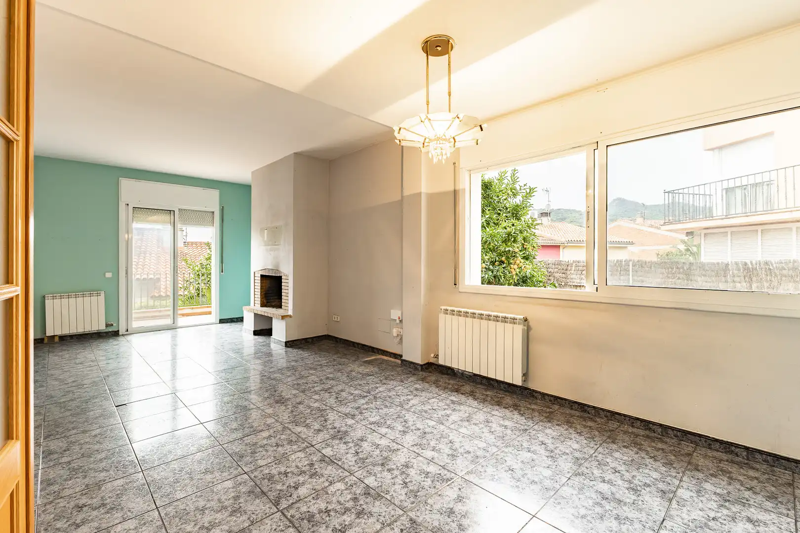 Terraced house with terrace for sale in Nucli Urbà, imagen 6