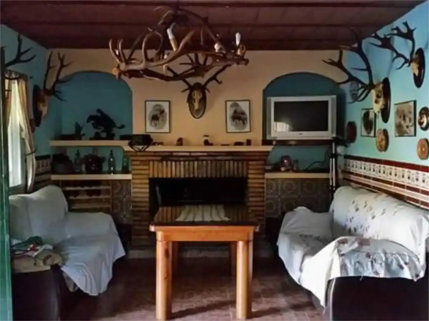 Sala d'estar de Casa o xalet en venda en Guadalcanal amb Jardí privat i Piscina