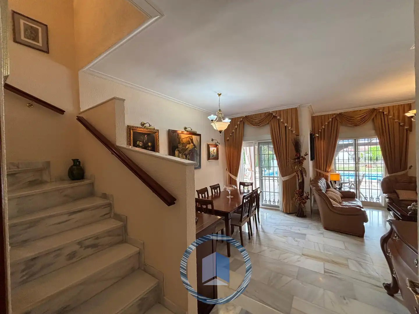 Chalet en venta en Cerros de Montequinto, imagen 3