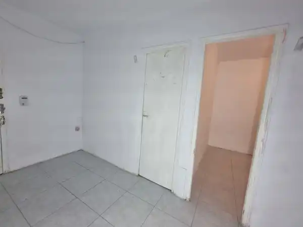 Piso en venta en Carrer Bòbiles, imagen 4