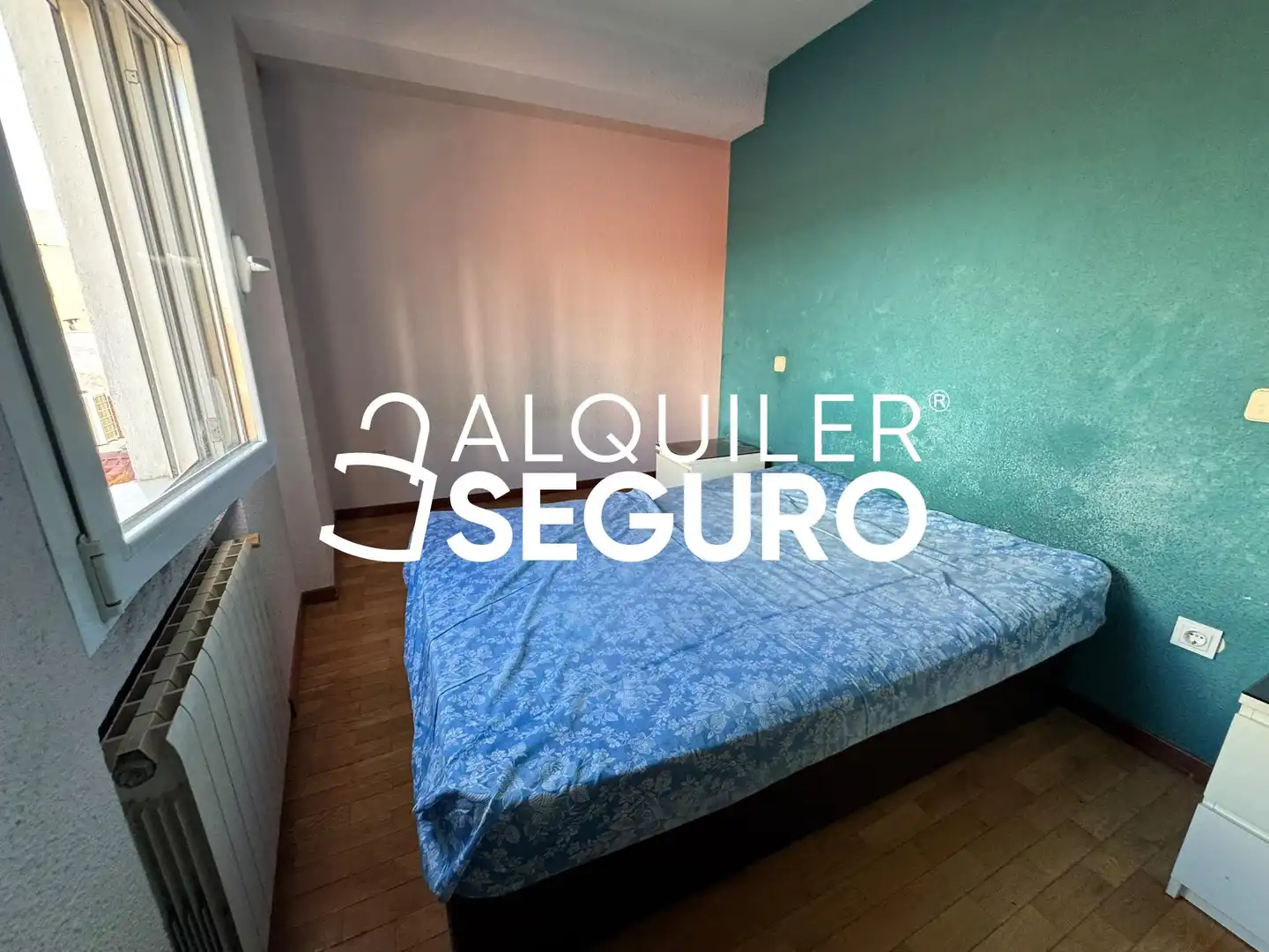 Bedroom of Flat for rent in Madrid  with Heating and Furnished