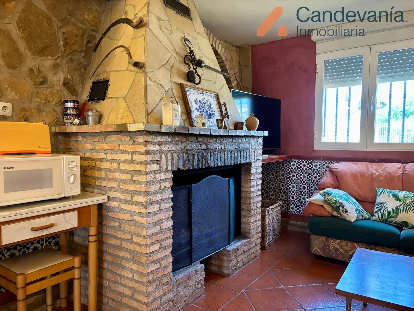 Sala de estar de Casa o chalet en venta en San Mateo de Gállego con Aire acondicionado, Calefacción y Jardín privado
