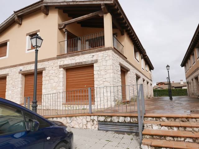 Piso en Venta en C/ La Cabaa en Grajera