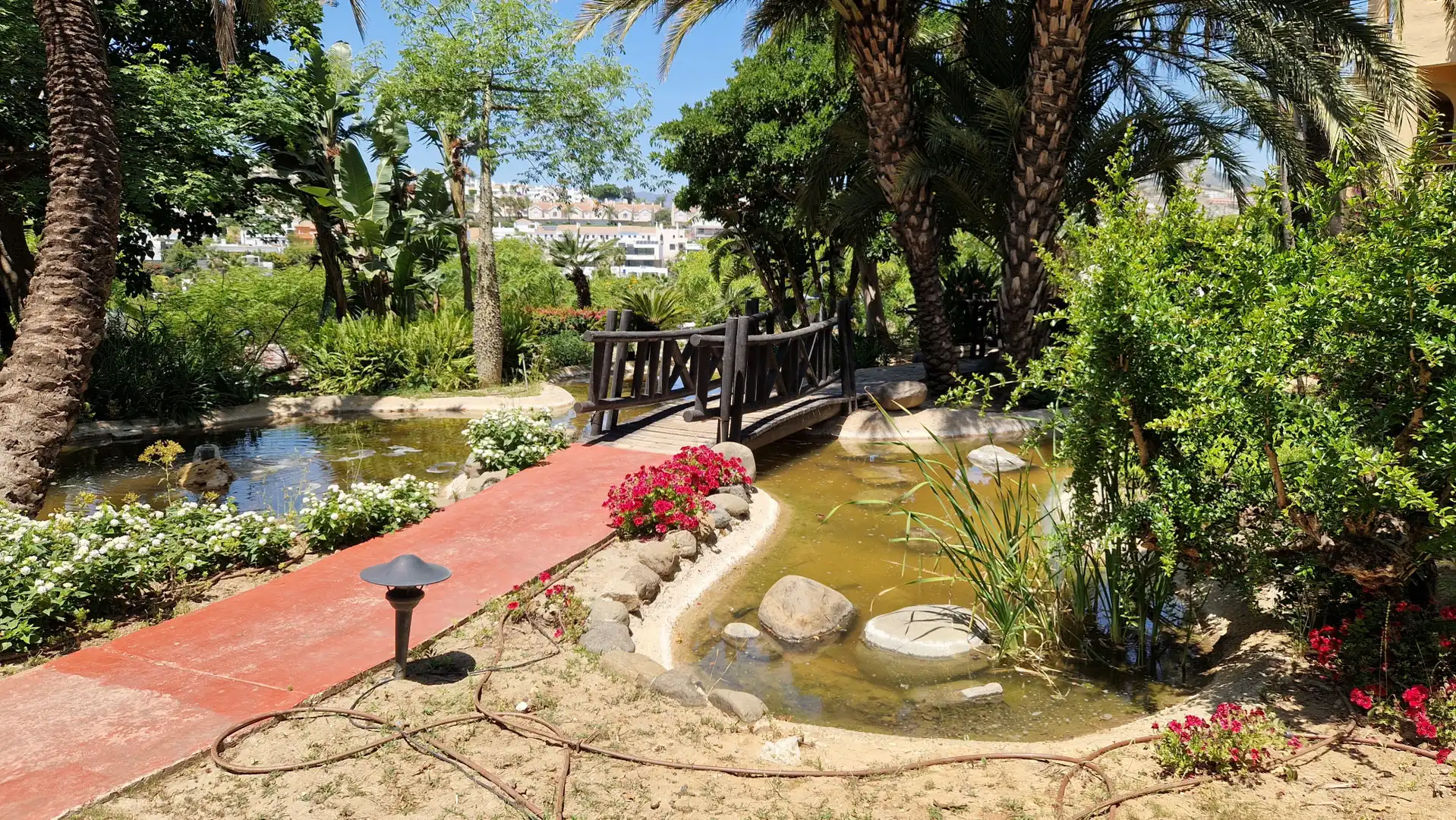 Jardí de Planta baixa en venda en Estepona amb Aire condicionat, Terrassa i Piscina