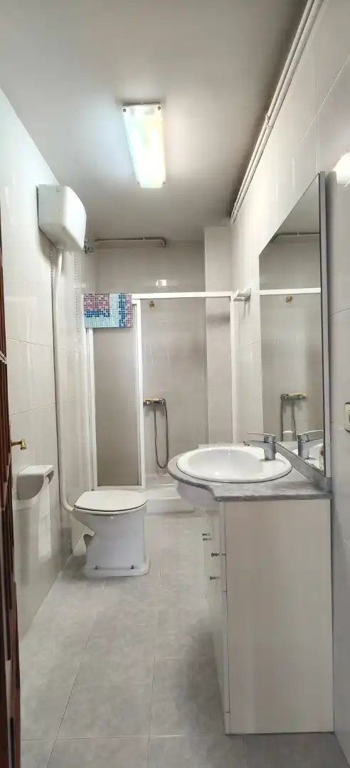 Bathroom of Houses for sale in Cedeira  with Heating, Private garden and Parquet flooring