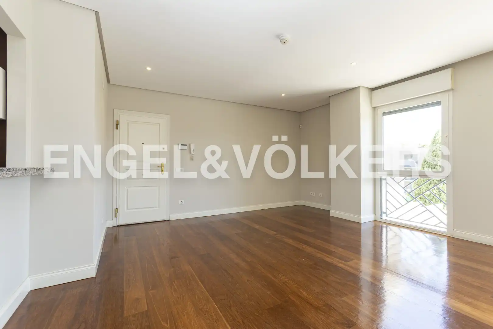 Sala de estar de Piso de alquiler en Madrid con Aire acondicionado, Calefacción y Piscina