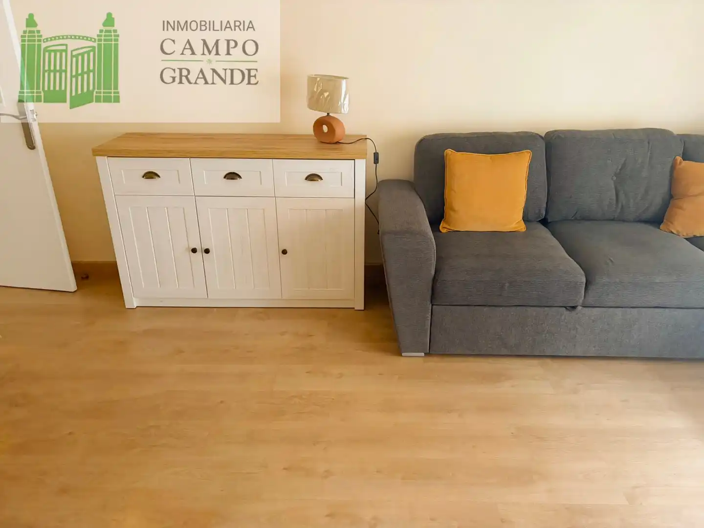 Flat for rent in Calle Menéndez Pelayo, Centro