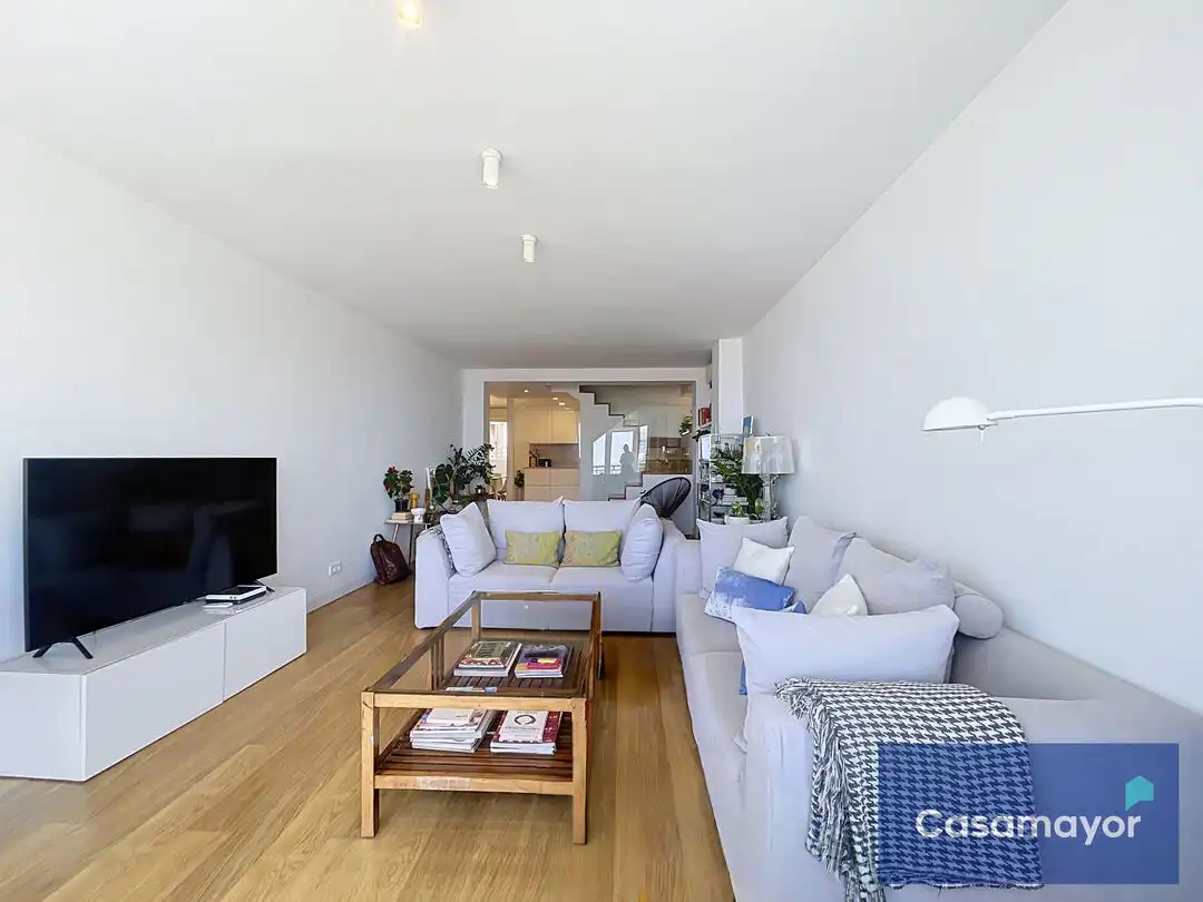 Sala d'estar de Dúplex en venda en Alicante / Alacant amb Aire condicionat