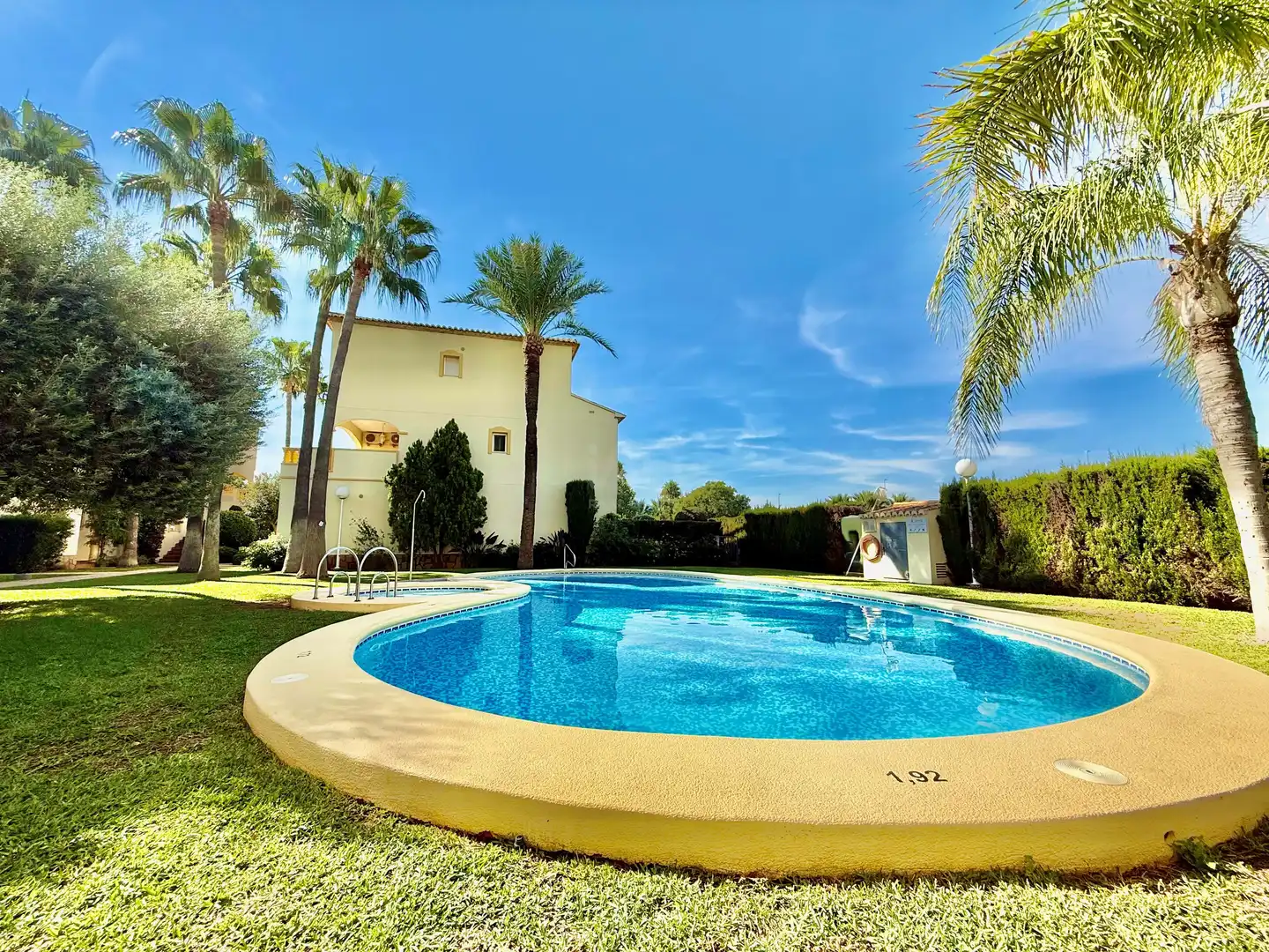 Piscina de Casa o chalet en venta en Dénia con Aire acondicionado, Terraza y Piscina