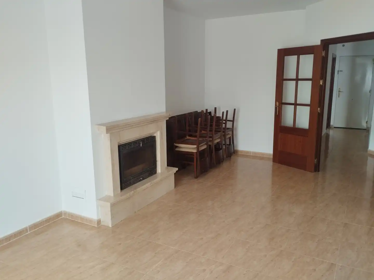 Sala de estar de Casa adosada en venta en La Albuera con Balcón