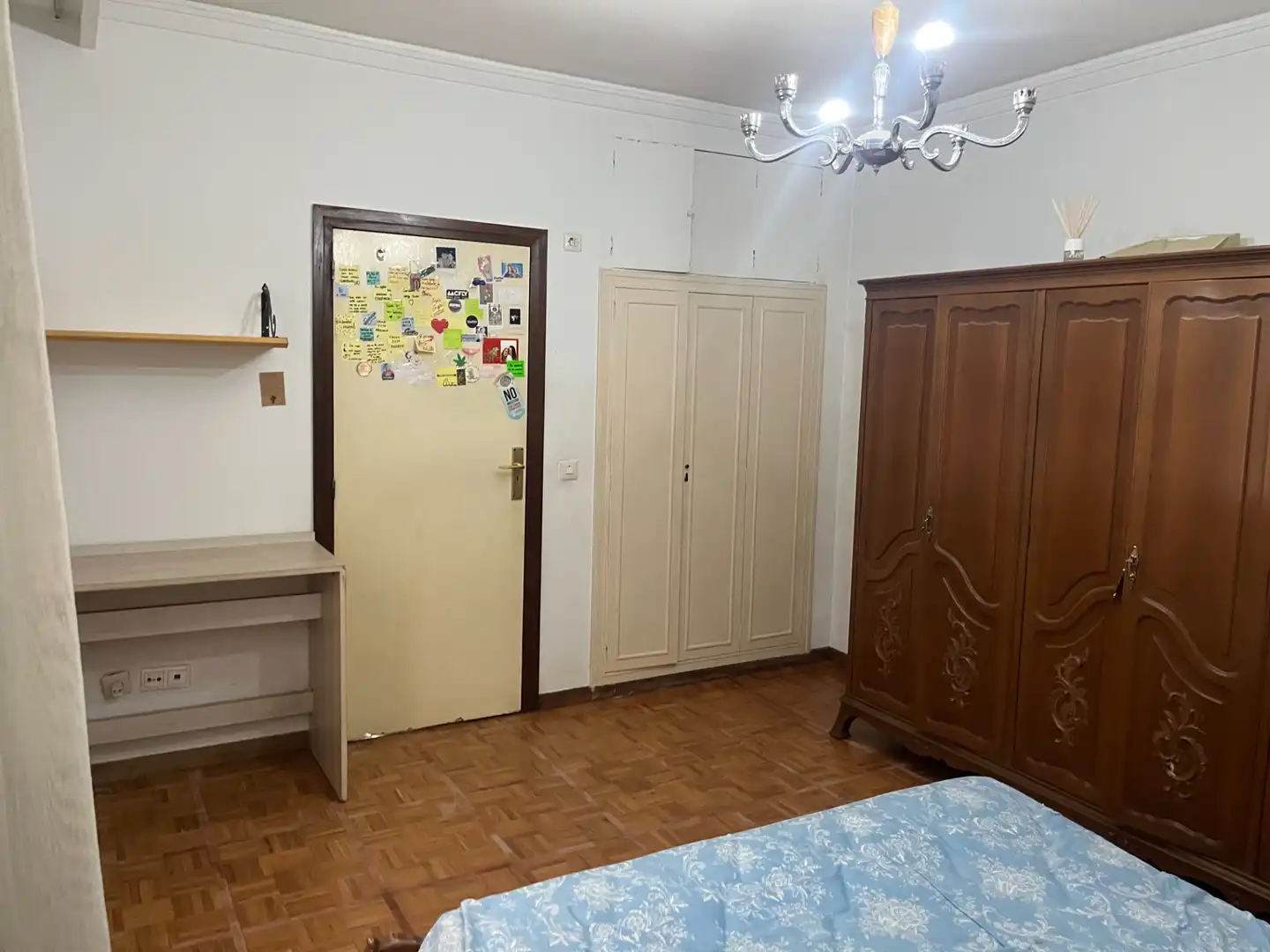 Bedroom of Flat for sale in Salamanca  with Heating, Parquet flooring and Furnished