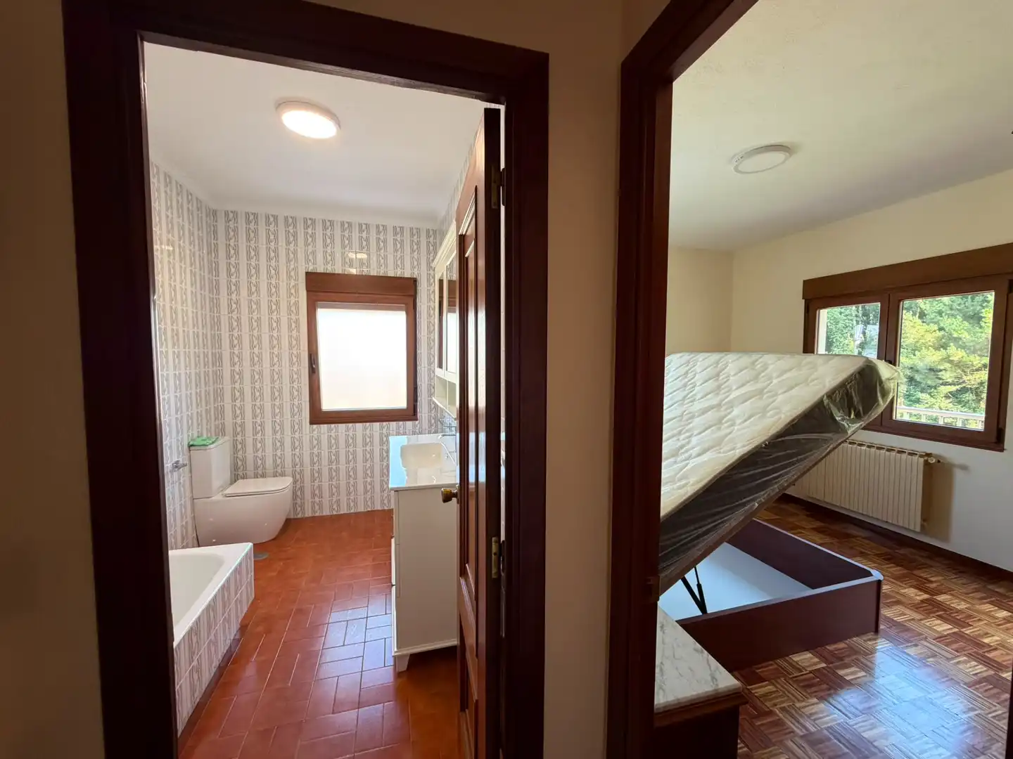 Baño de Casa o chalet de alquiler en Lugo con Calefacción, Terraza y Amueblado
