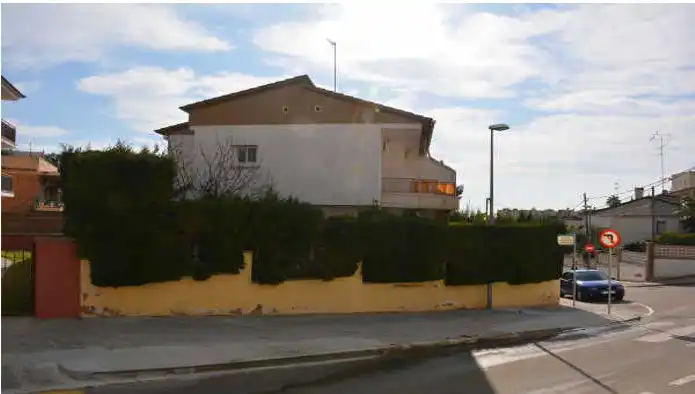 Xalet amb terrassa en venda a Carrer Irlanda 1, imagen 3