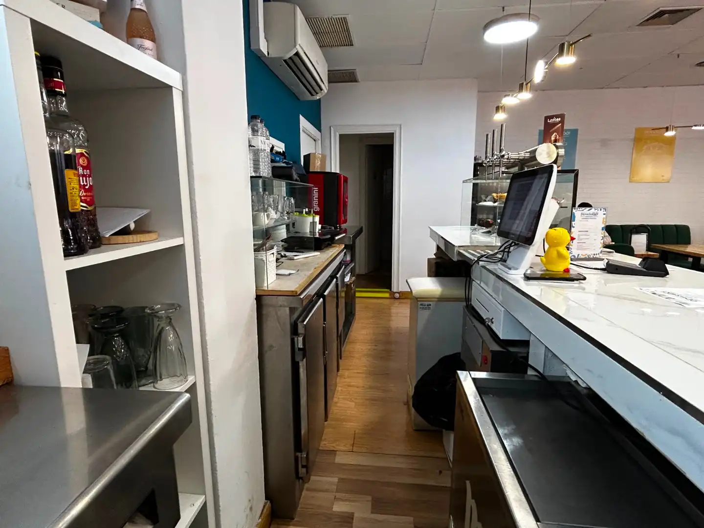 Business premises for transfer in Sant Andreu, imagen 18