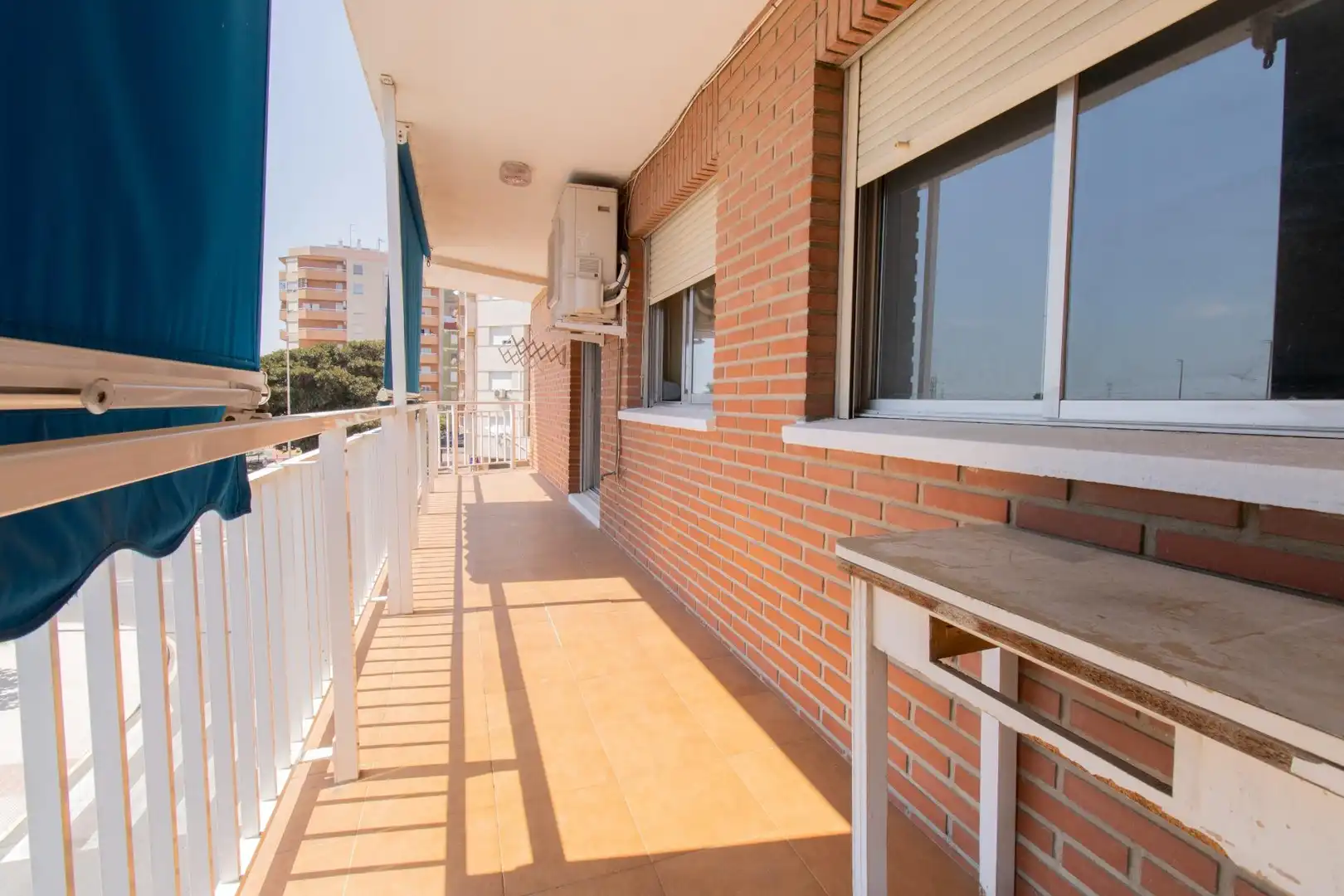 Terrassa de Pis en venda en Silla amb Aire condicionat, Calefacció i Balcó