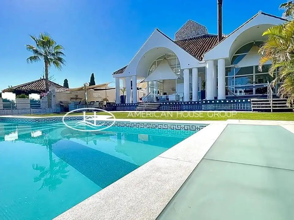 Casa amb piscina en venda a Valle Del Golf