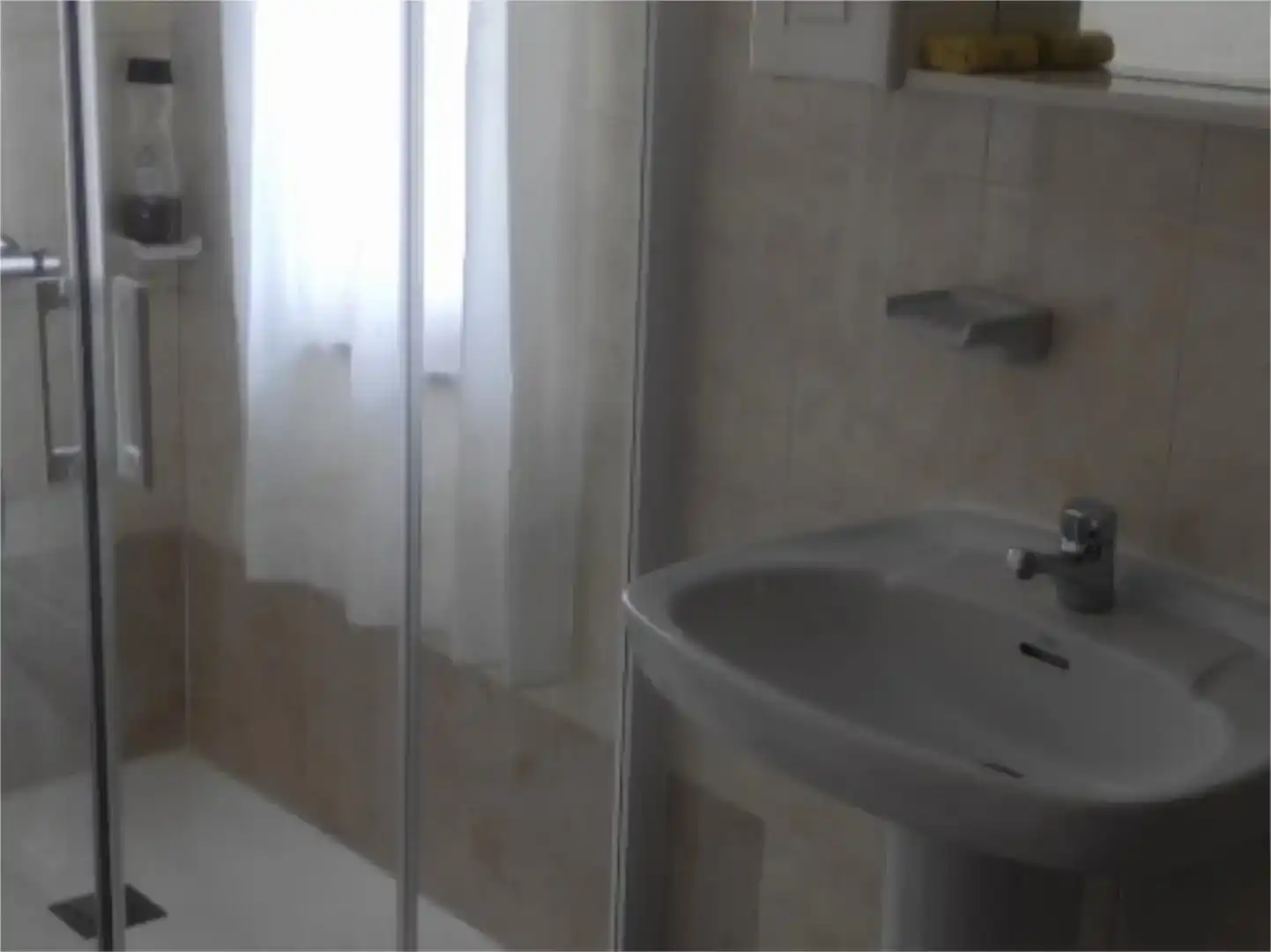 Bany de Casa o xalet en venda en Garciaz amb Traster, Moblat i Forn